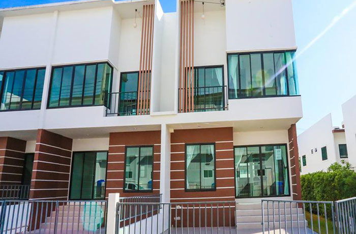 รูป Town Square By Termsub - รูปที่ 1/11