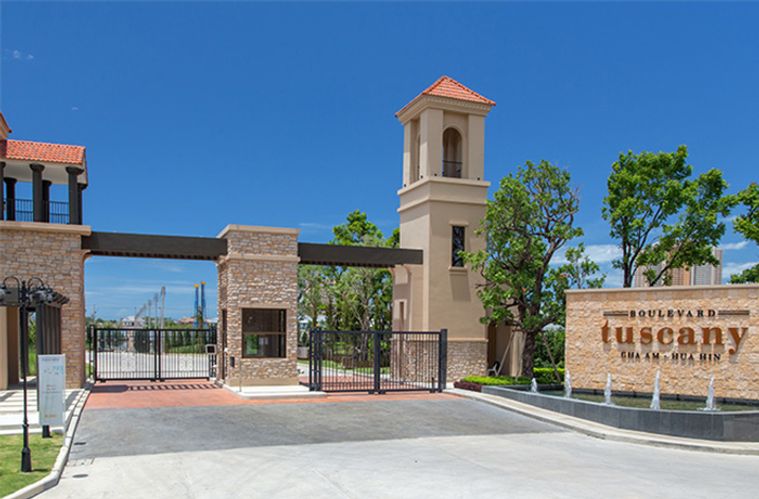 บูเลอวาร์ด ทัสคานี ชะอำ-หัวหิน