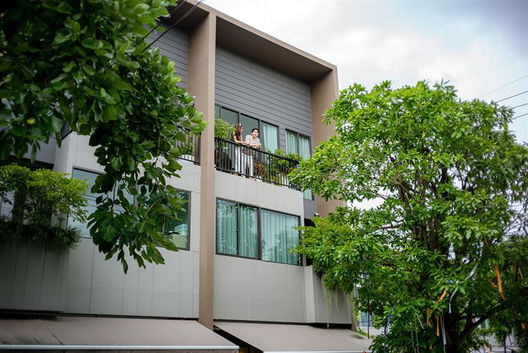 Project Baan Klang Muang Ladprao-Serithai Picture - 5/13