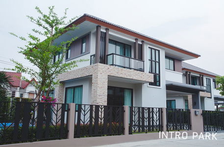 อินโทร พาร์ค หัวทะเล