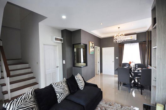 รูป Thanda Plus Wongwaen-Theparak - รูปที่ 4/13