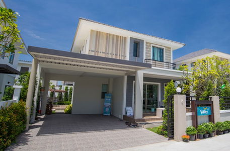 ไลฟ์ วัลเลย์ สุขุมวิท-เขาน้ำซับ