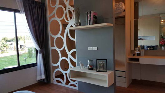 รูป Amust Borwin - รูปที่ 4/12