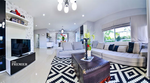 Project The Premier Picture - 4/13