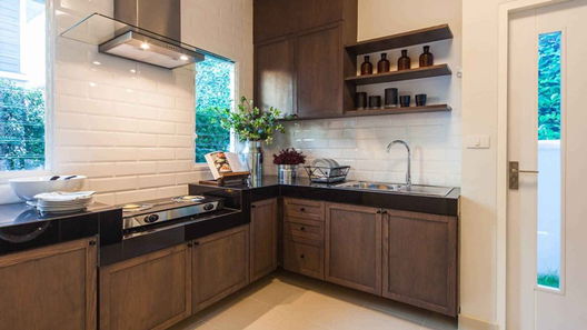 รูป Chaiyaphruek Srinakharin - รูปที่ 5/13