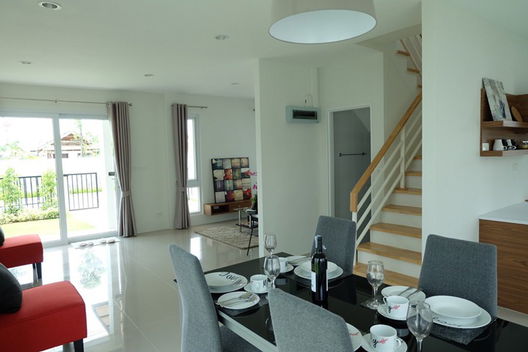 Project The Touch House Picture - 5/6