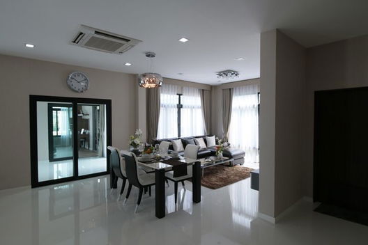 Project NC On Green Charm Picture - 5/13