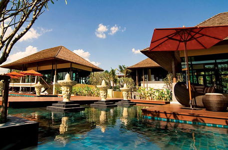 เอโทล บาหลี บีช มอเตอร์เวย์-ลาดกระบัง