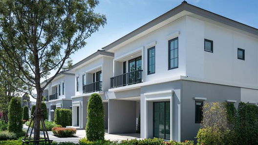 รูป Britania Wongwaen Chatuchot - รูปที่ 4/13