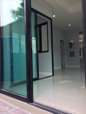 รูป The Rich Gate - รูปที่ 3/11