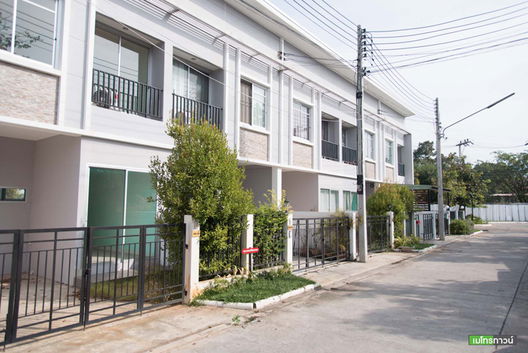 รูป Metrotown Huai Wang Nong - รูปที่ 3/11