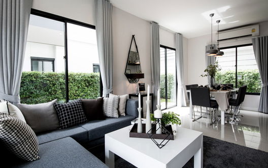 รูป Zerene Petchkasem - รูปที่ 5/13