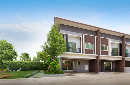 นราเฮ้าส์ แอท นราวดี ซิตี้พาร์ค