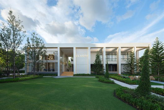 Project Baan Klang Muang Classe Sukhumvit 77 Picture - 2/13