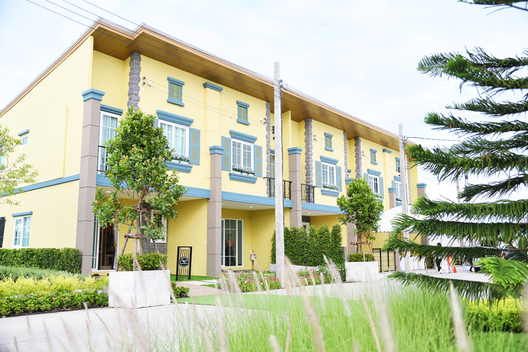 รูป Golden Town 2 Srinakarin-Sukhumvit - รูปที่ 2/8