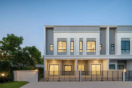 ไบรตัน บางนา กม.26