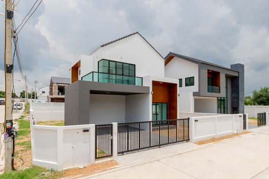 Project 101 Unix Rayong Picture - 2/8