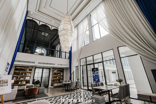 รูป Grand Britania Wongwaen-Ramintra - รูปที่ 3/13