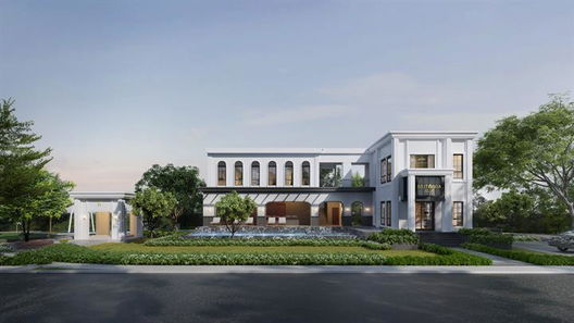 รูป BRITANIA AMATA-PHANTHONG - รูปที่ 2/13