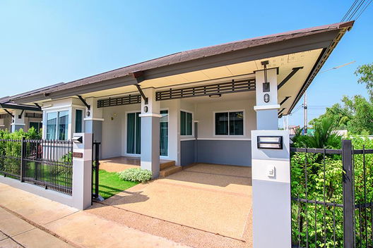 Project Baan Klang Mueang 7 Baan Jun Picture - 3/12