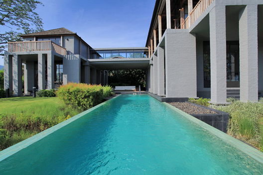 รูป Pirom at Vineyard - รูปที่ 2/11