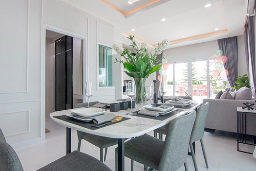 รูป The Miracle Prachauthit 90 - รูปที่ 5/13