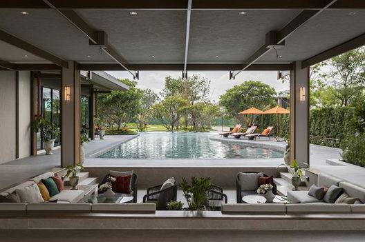 รูป BURASIRI KRUNGTHEP KREETHA - รูปที่ 3/13