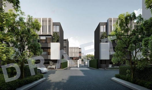 รูป Nue Hybe Suksawat - รูปที่ 4/13