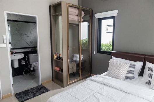 รูป Nakhon Riverside - รูปที่ 4/13