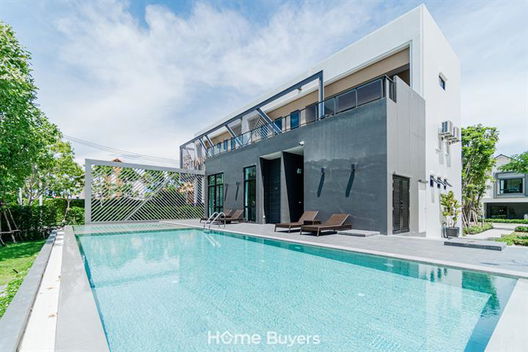 รูป Britania Praksa Station - รูปที่ 3/13