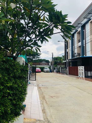 รูป The Best Townhome Phetkasem 110 - รูปที่ 4/5