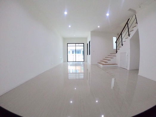 Project The Tree Townhome Picture - 4/9