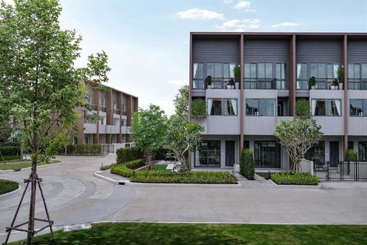 Project Baan Klang Muang The Edition Sathorn-Suksawat Picture - 2/13