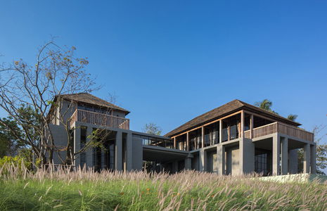 ภิรมย์ แอท วินยาร์ด