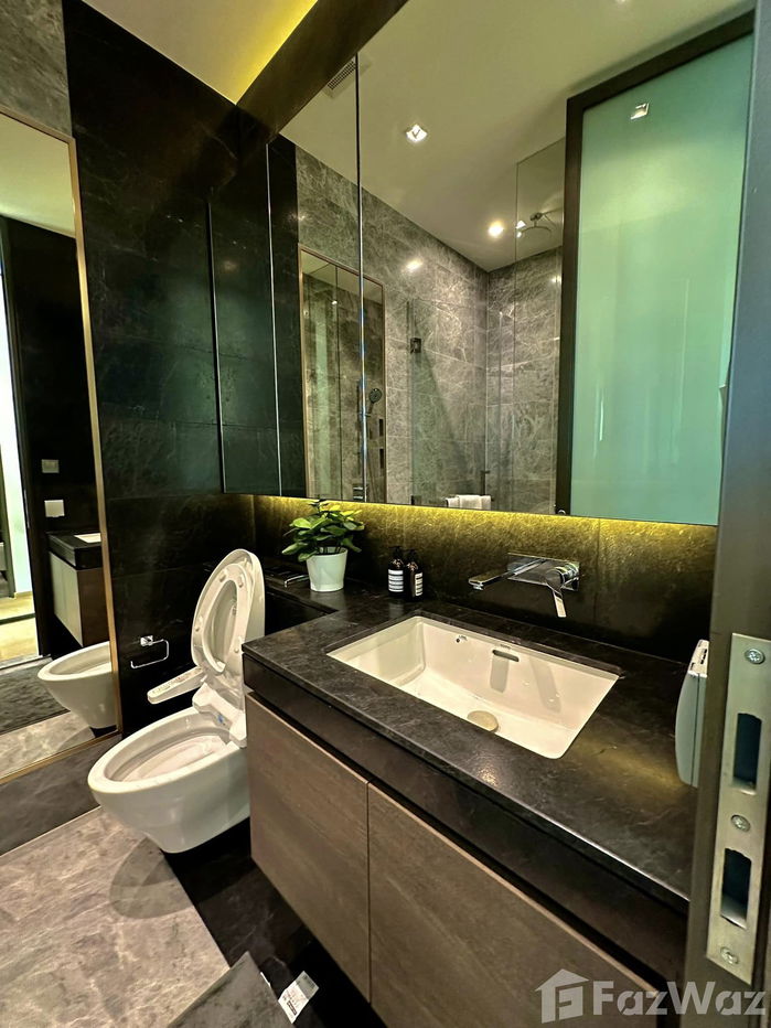 picture 2 Bedroom Condo for sale at 28 Chidlom - 18/18