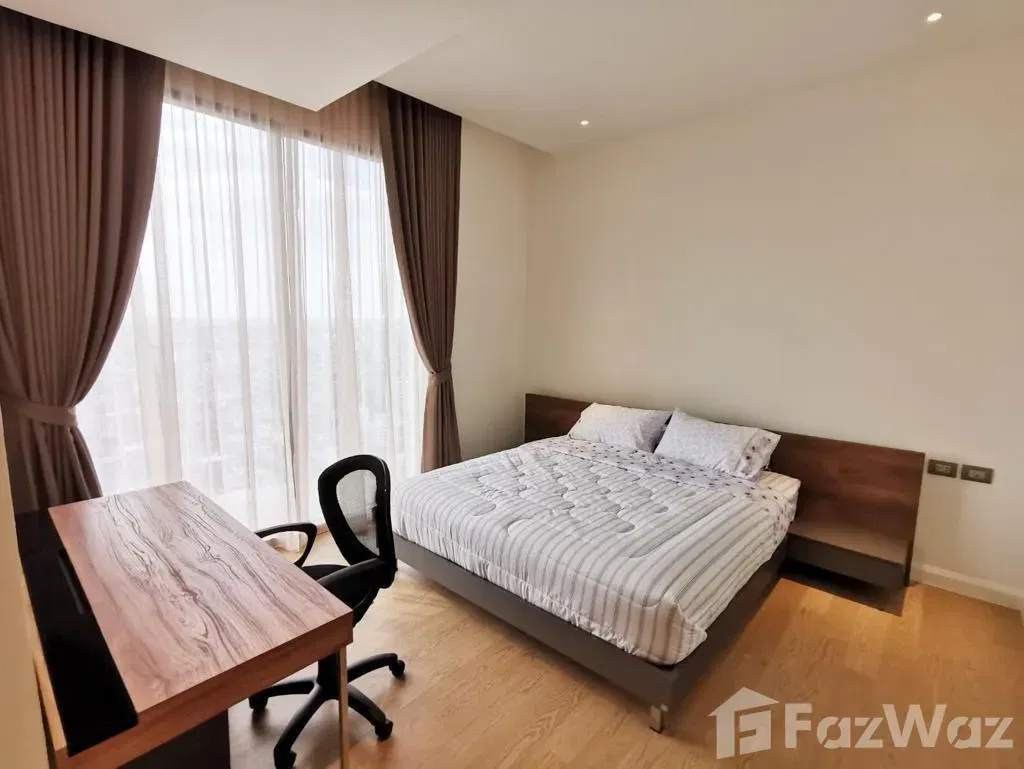 picture 2 Bedroom Condo for sale at Magnolias Waterfront Residences - 14/15