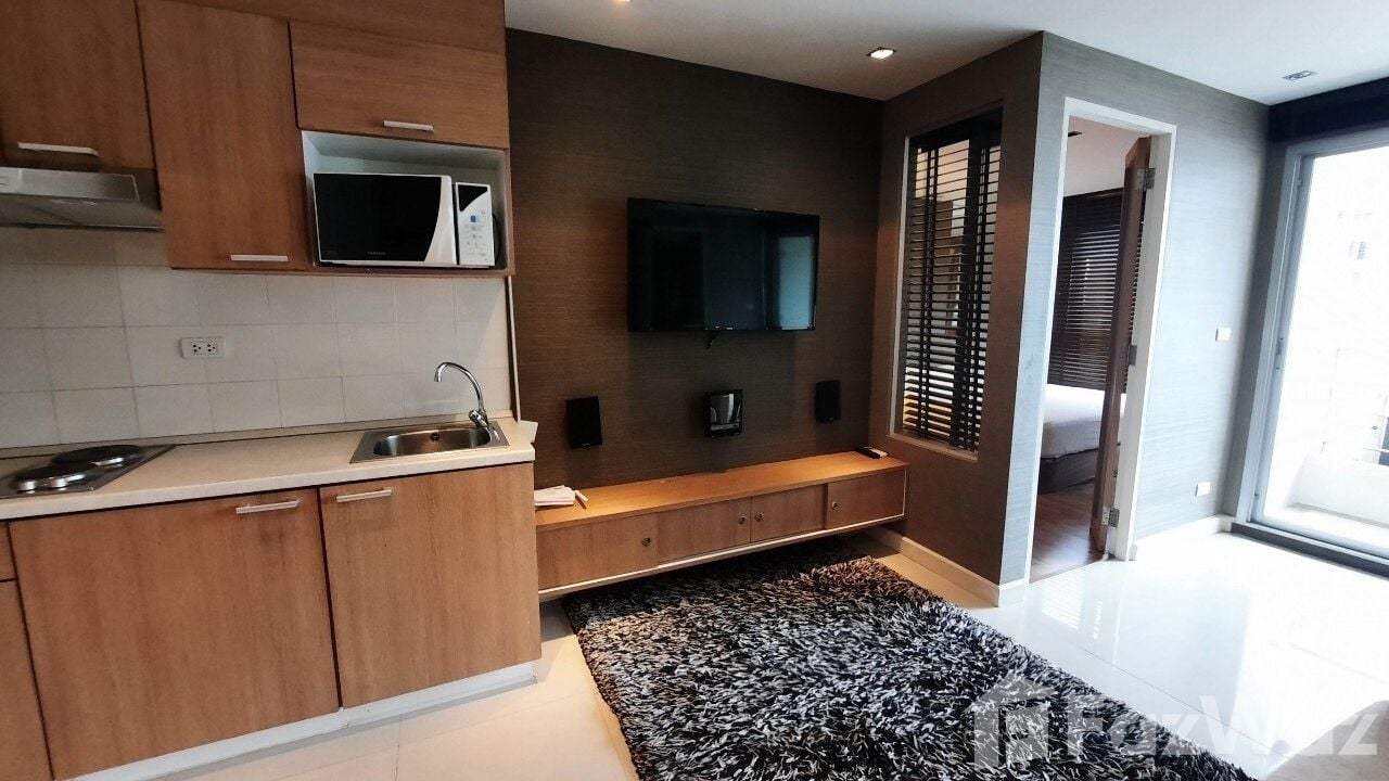 รูป ขาย คอนโด 1 ห้องนอน ในโครงการ เดอะ โคลเวอร์ ทองหล่อ - รูปที่ 3/24
