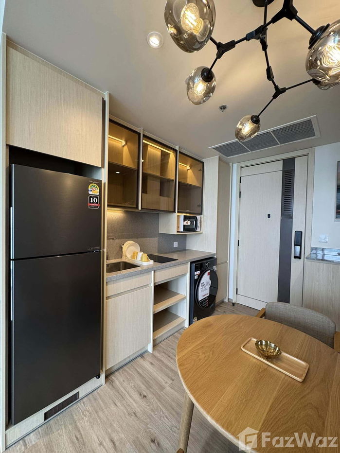 picture 1 Bedroom Beachfront Condo for Sale - 2/20