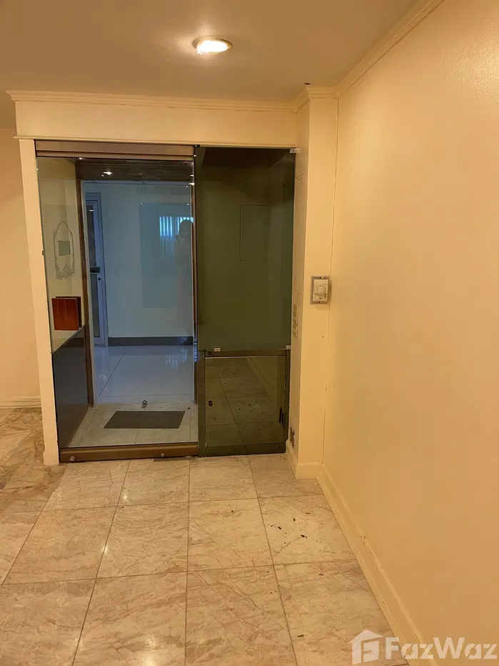 picture ขายห้องสวยราคาถูกบนสีลม For sale condo on Silom - 3/7