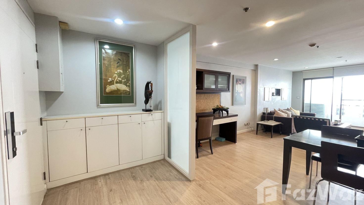 รูป ขาย คอนโด 2 ห้องนอน ในโครงการ สีลม ซิตี้ รีสอร์ท - รูปที่ 5/20