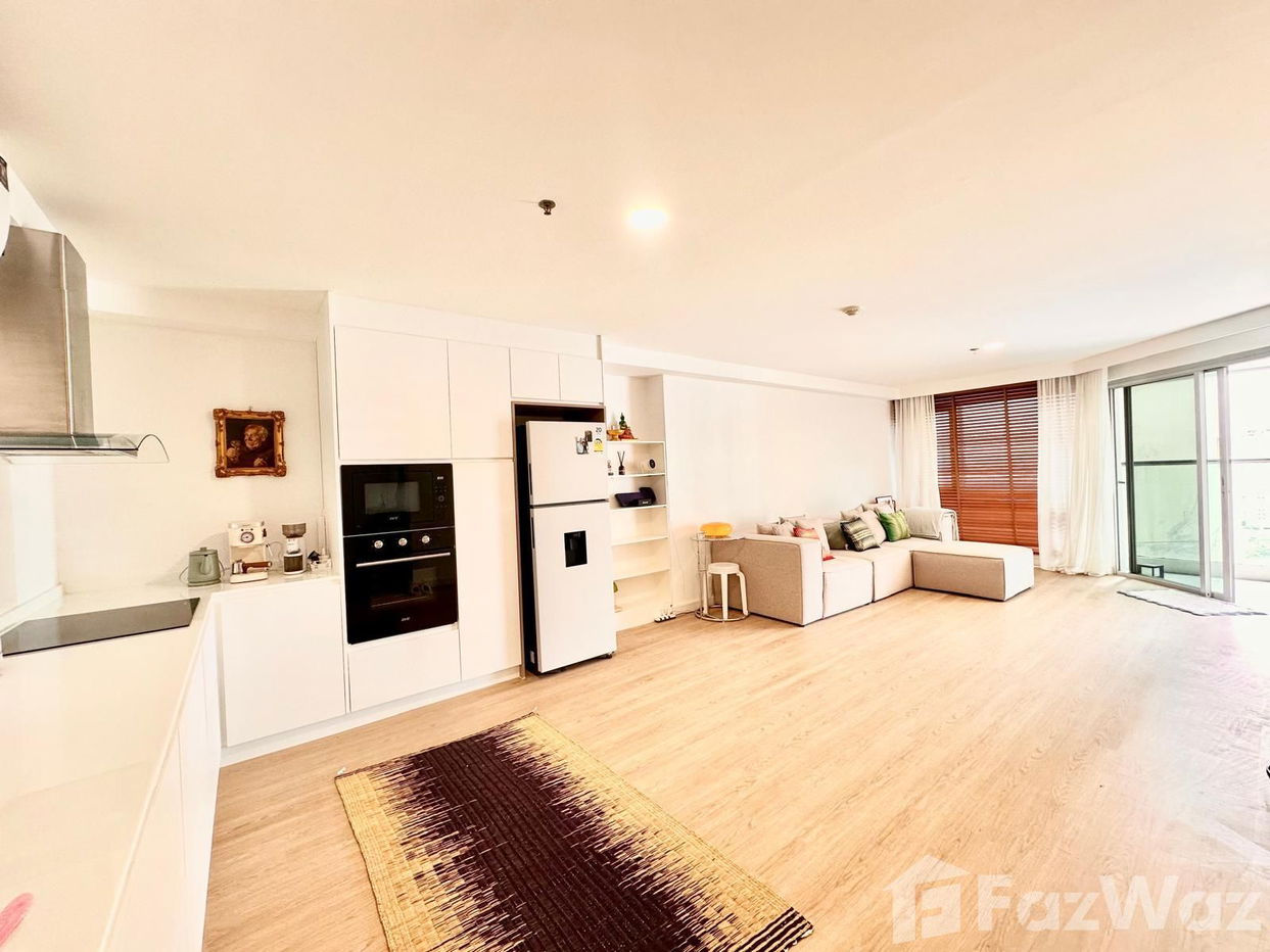 picture Bright Cheerful Renovated Unit Great Investment - 2/16