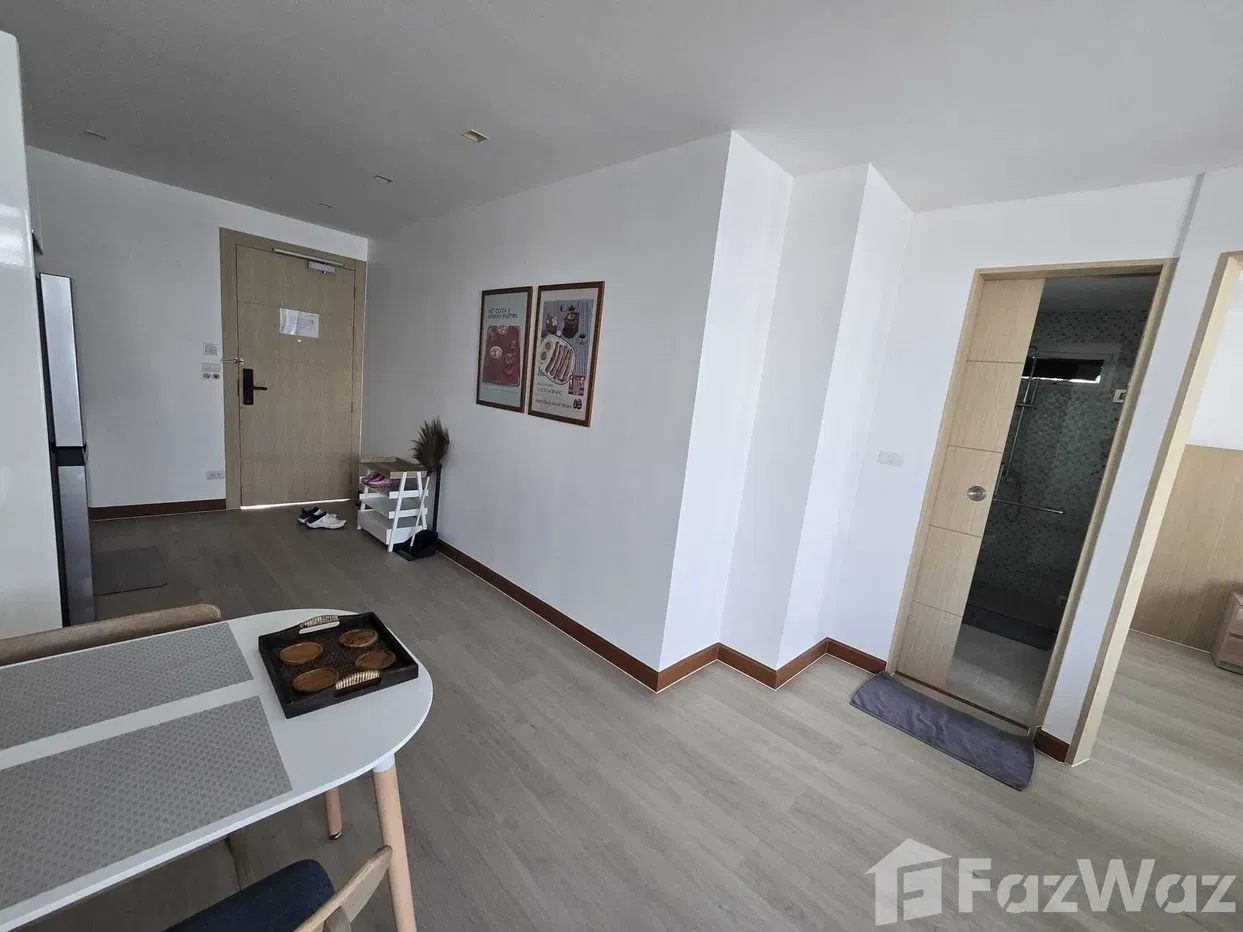 picture Renovated Beachside Condo between Chalong & Rawai Beaches - 19/25