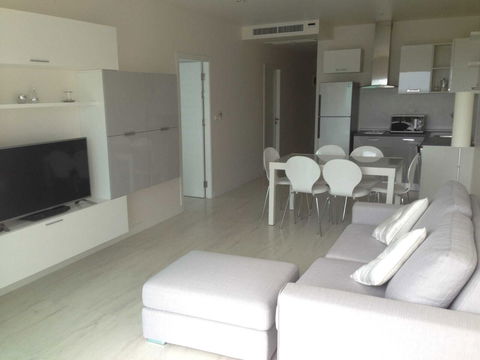 2 Bedrooms Condo at Karon Butterfly