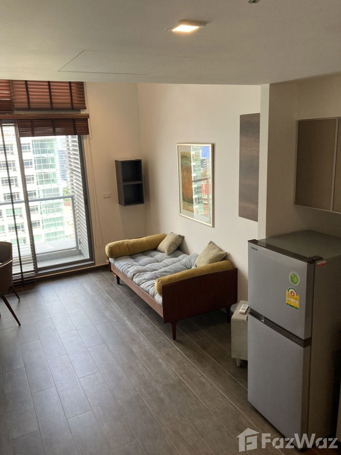 picture Live Lavishly in Style at The Loft Ekkamai! - 7/10