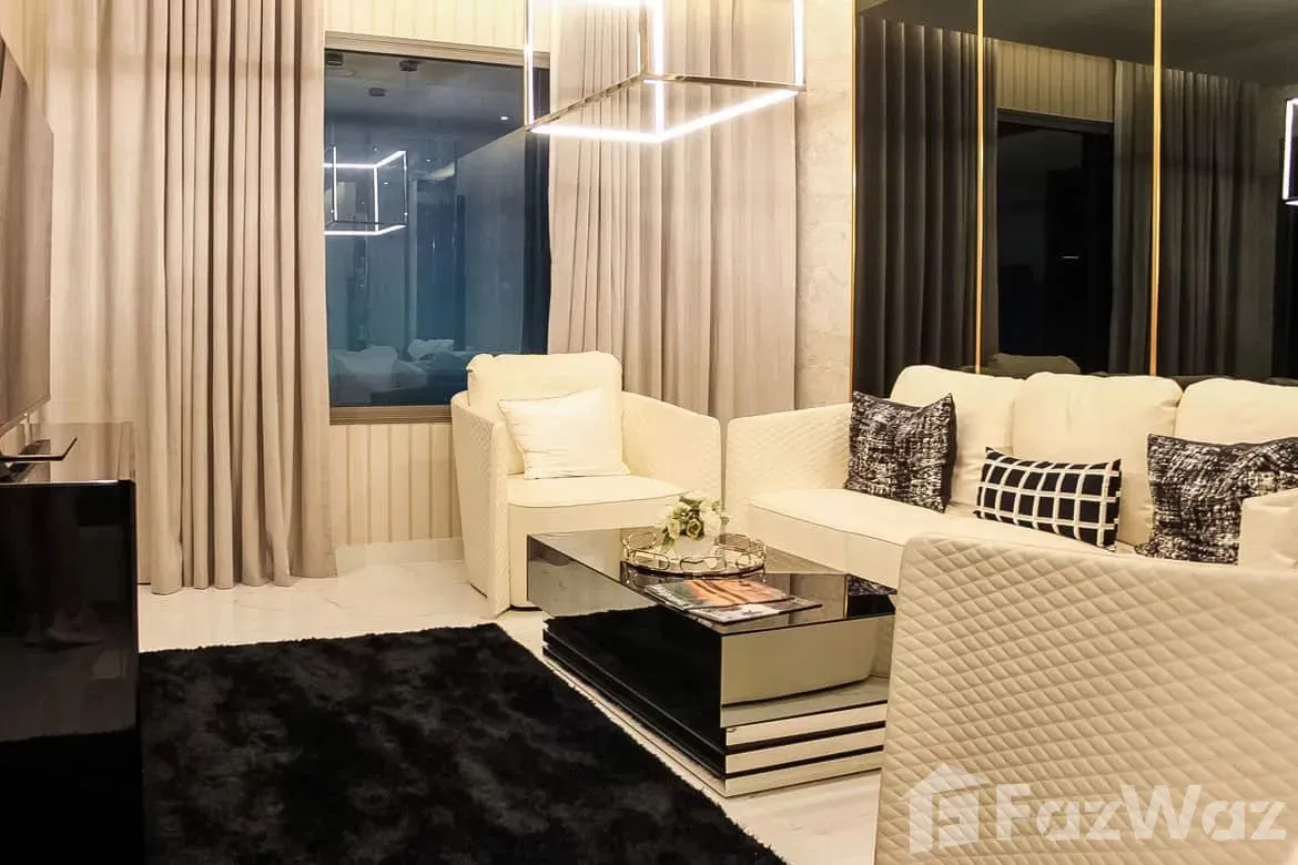 picture Luxury Sea View Condo Grand Solaire Pattaya priced below dev - 11/12
