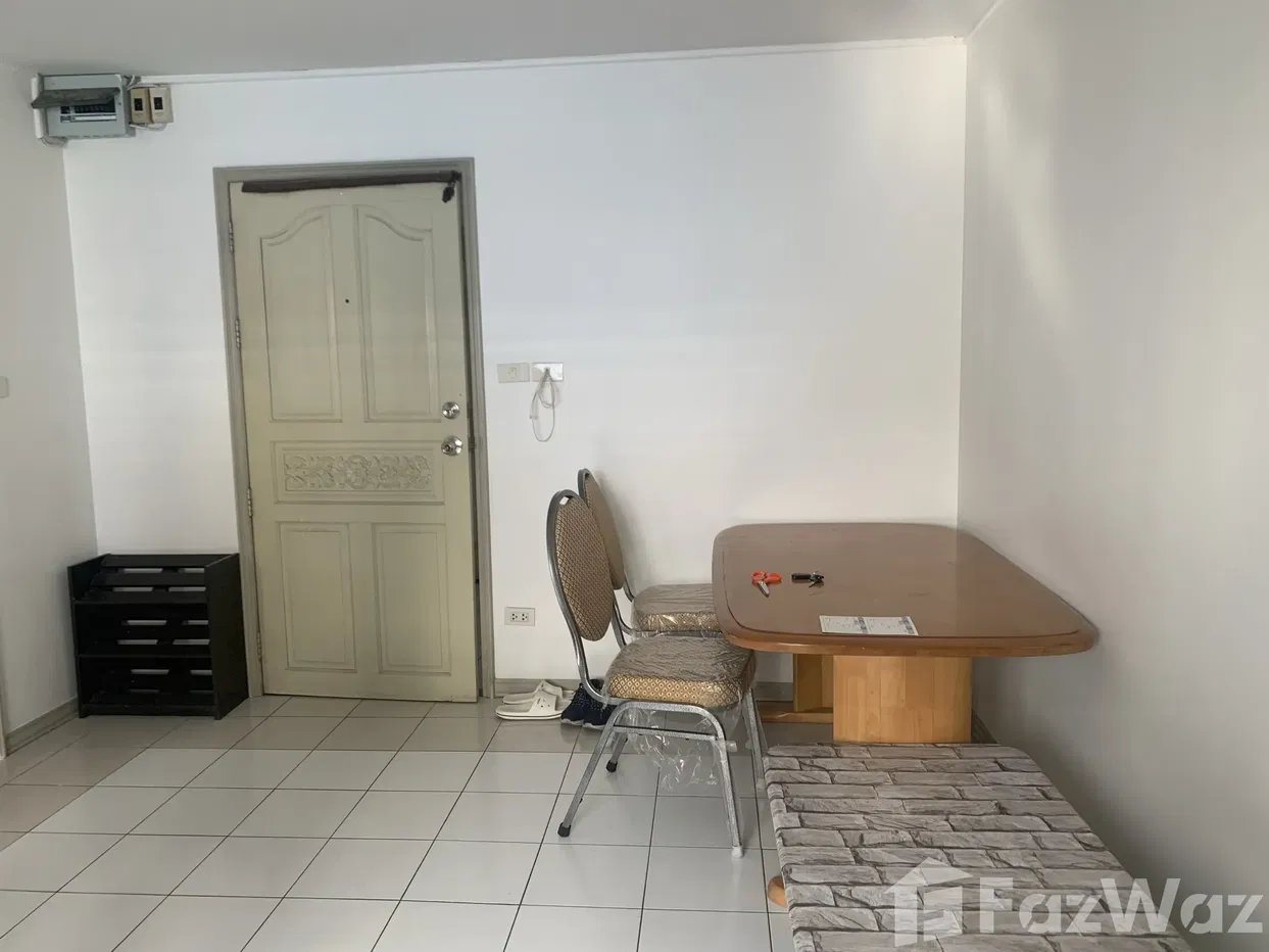 picture 2 bed 2 bath - 8/12