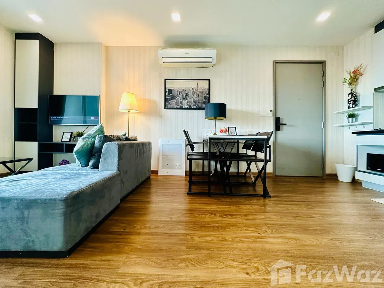 picture The Base Condo 2BD 2BR - 3/9