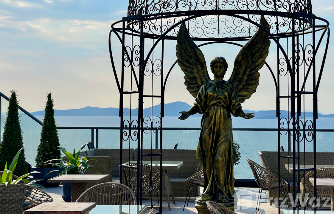 picture Oasis of Luxury: Elysium Residences - 13/18