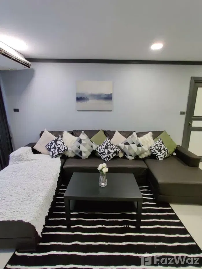 picture Be Enchanted by Supalai Place - Splendid Condo in Khlong Tan Nuea - 4/18