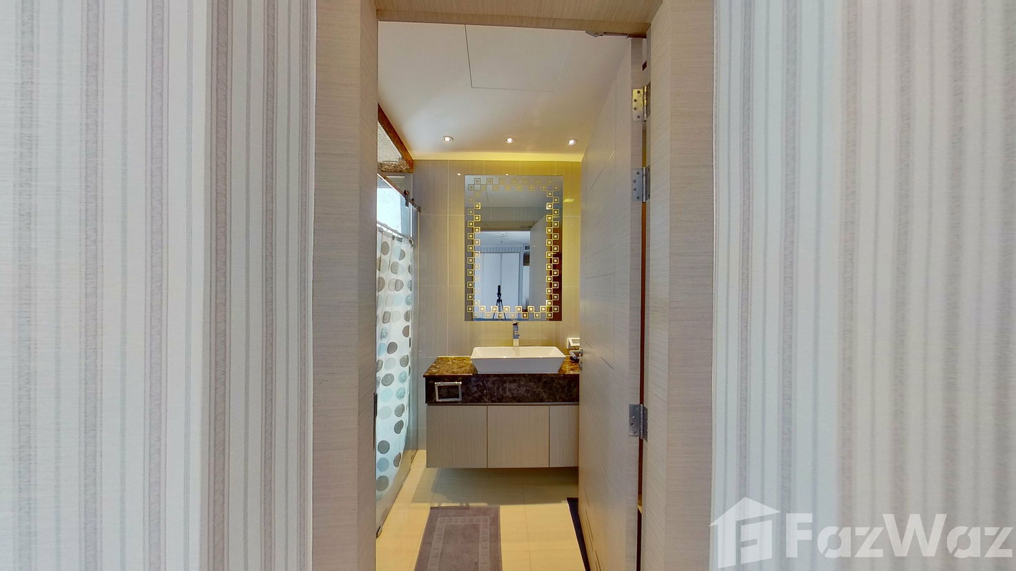 picture 2 Bedrooms Condos For sale - 10/10